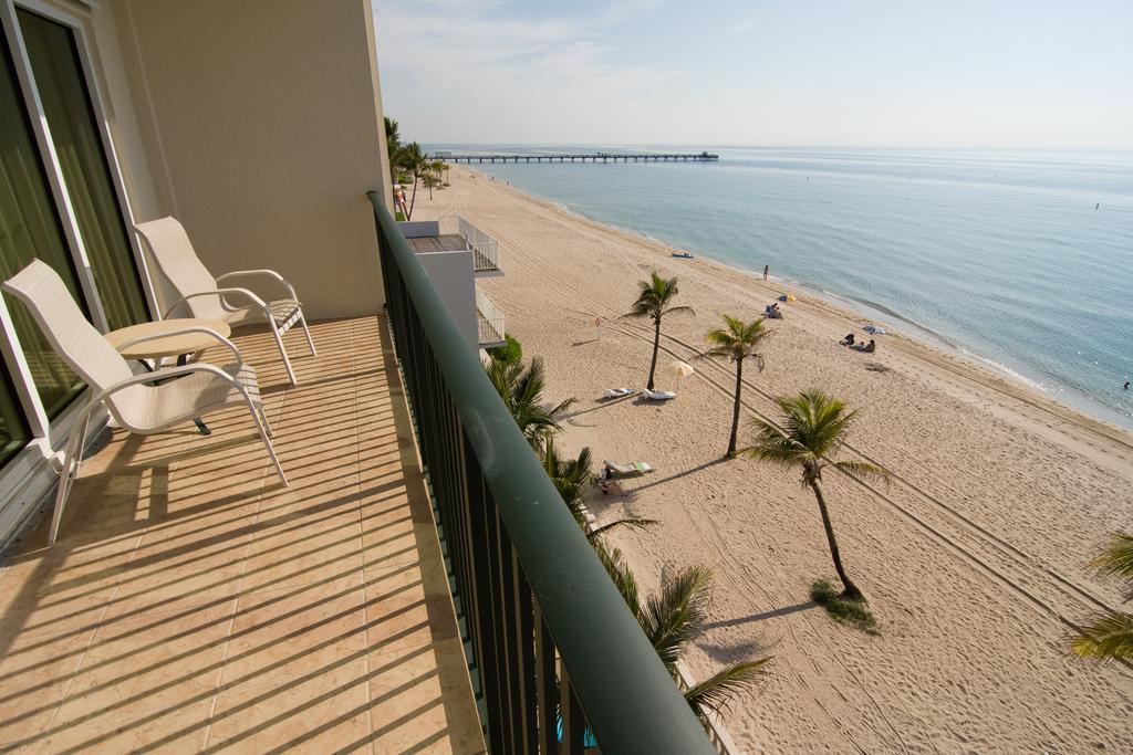 The Sea Lord Hotel & Suites (Adults Only) Lauderdale-by-the-Sea Exterior photo
